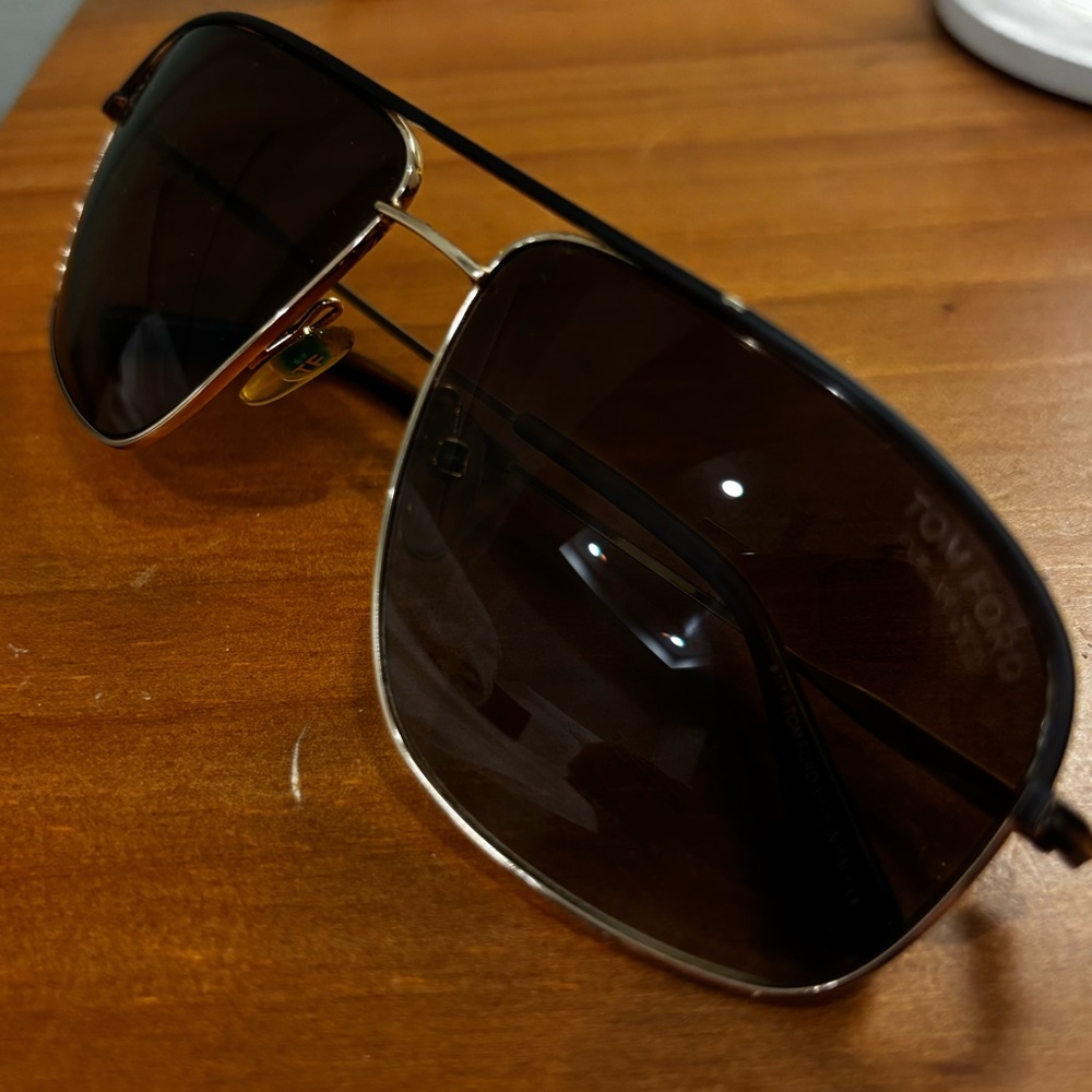 Tom Ford Polarized Sunglasses Authentic Justin TF 467 50H